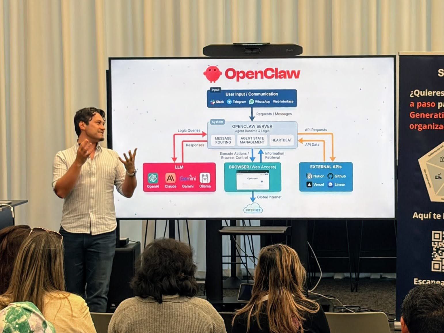 Daniel Duma explaining an OpenClaw agent architecture diagram at Mindstone Madrid